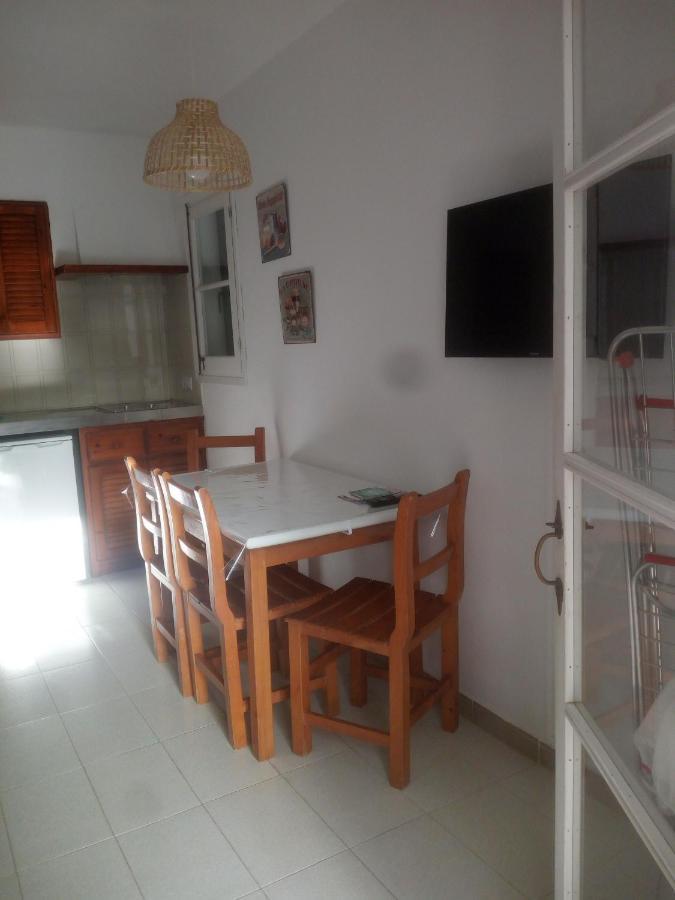 Apartamentos Playa Park Brisas Son Xoriguer Cala en Bosch Kültér fotó